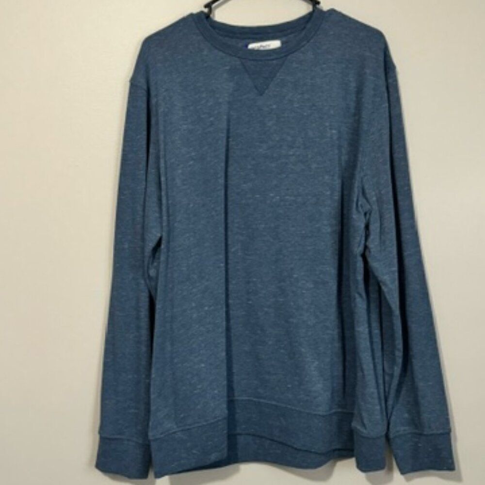 USED Men's Artefact Long Sleeve Round Neck Sweatshirt Color Blue Size XL
